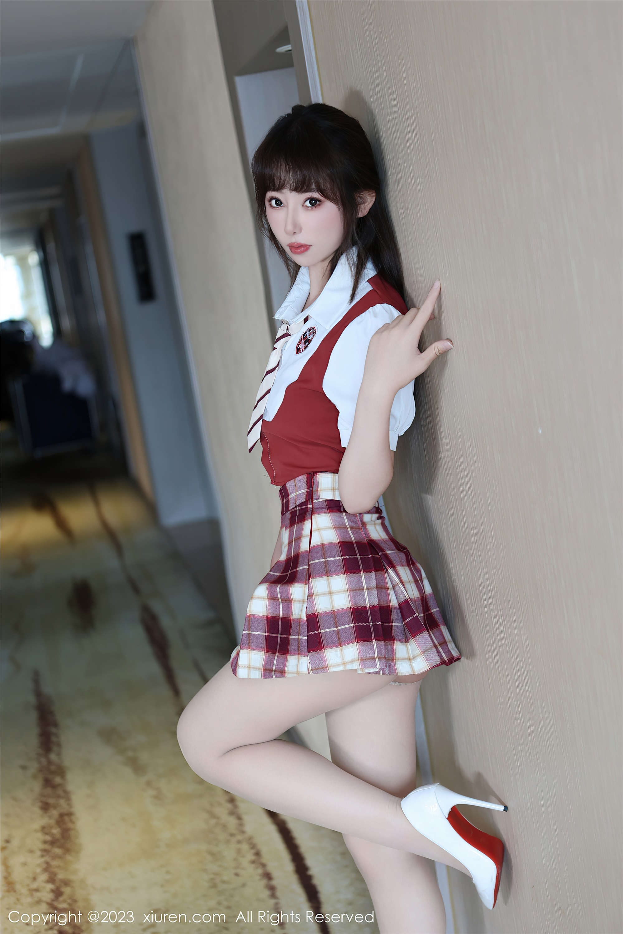 Xiuren秀人网 2023.12.22 NO.7851 金tiao